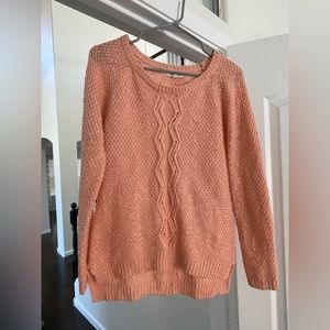Cozy peach sweater, Size M